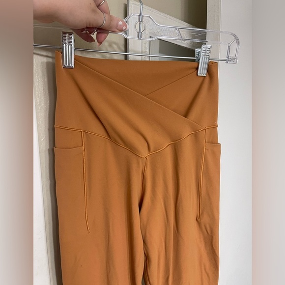 Aerie Offline Leggings - Picture 3 of 7